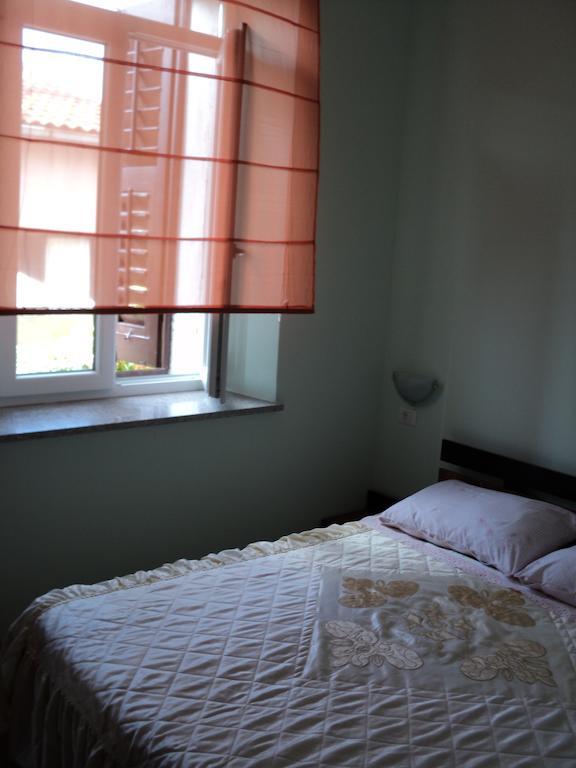 Apartment Mandrac Novigrad Istria الغرفة الصورة